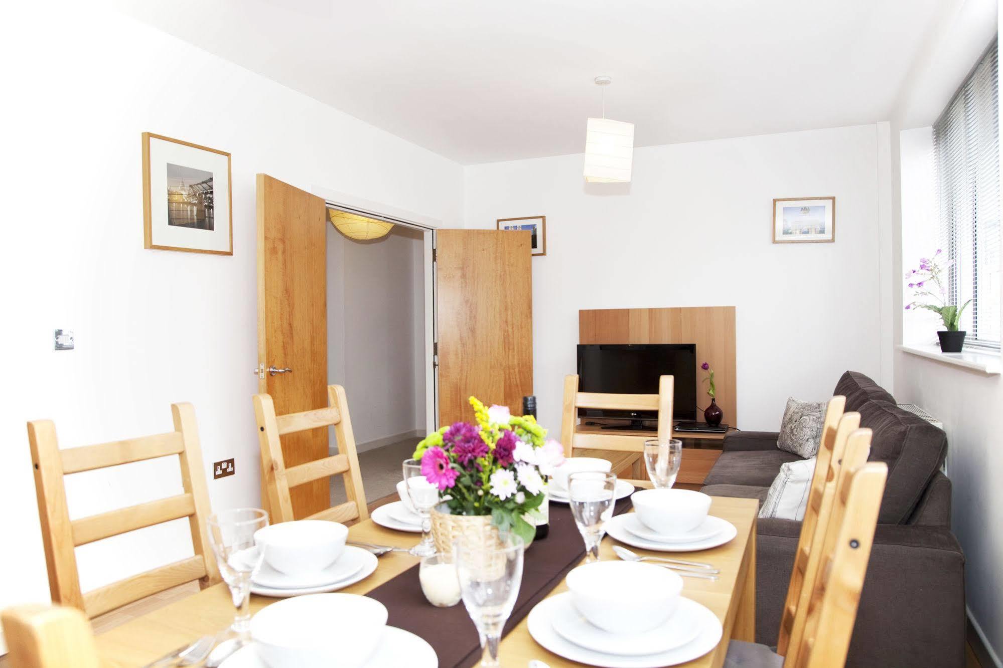 Beautiful 4-Bedroom Flat In London Bridge/Borough! Exterior foto