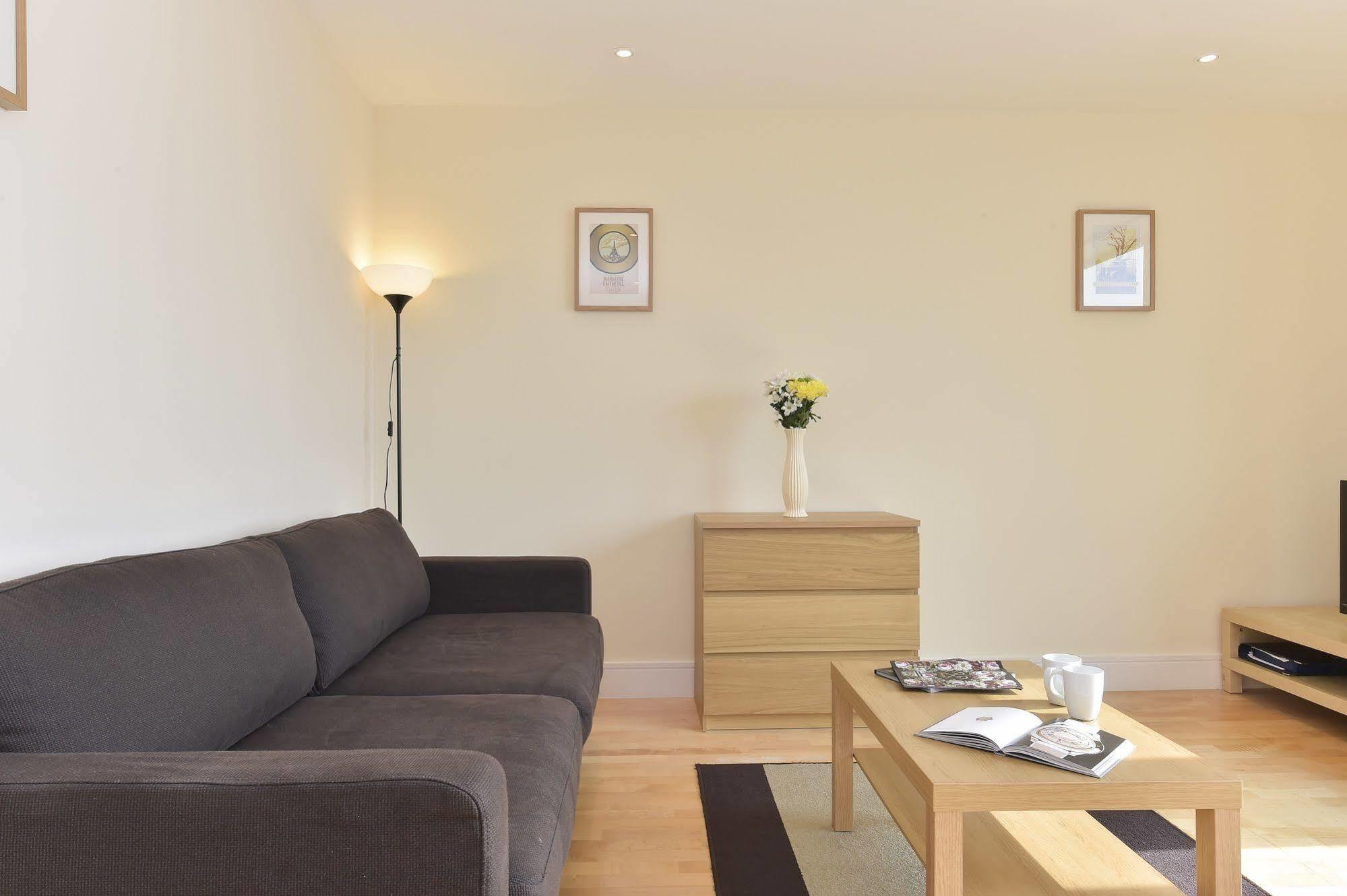 Beautiful 4-Bedroom Flat In London Bridge/Borough! Exterior foto